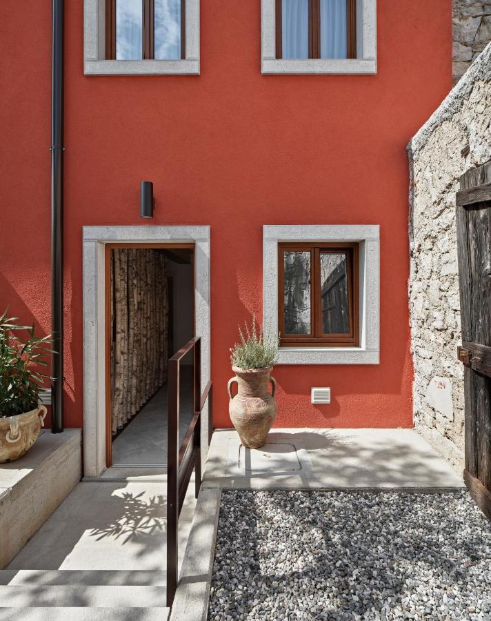 Crocevia - Locanda Carsica Contemporanea Trieszt Kültér fotó