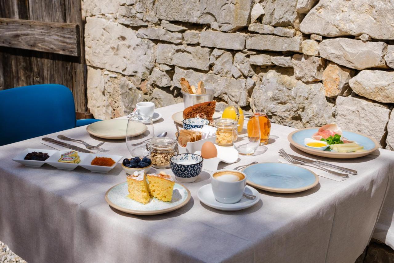 Crocevia - Locanda Carsica Contemporanea Trieszt Kültér fotó